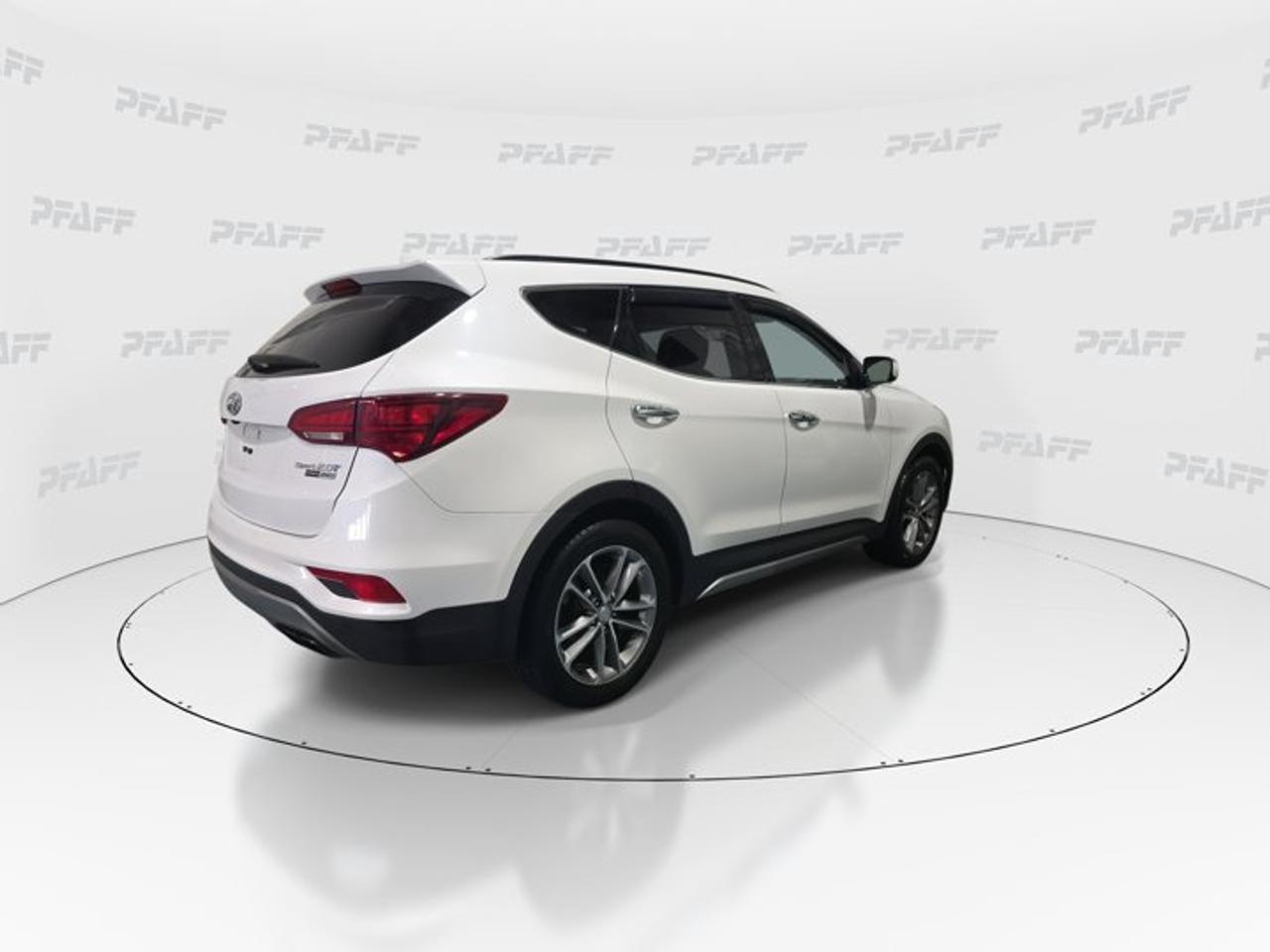 2017 Hyundai Santa Fe Sport 2.0T Photo
