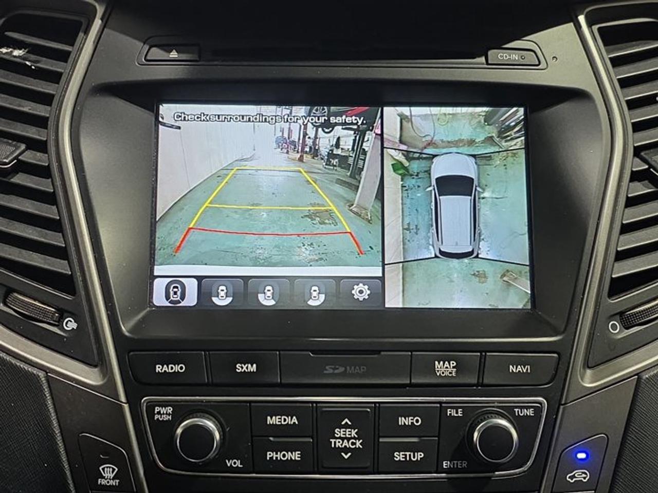 2017 Hyundai Santa Fe Sport 2.0T Photo