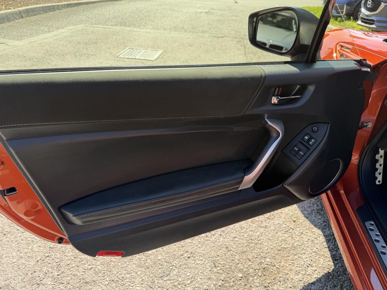 2017 Toyota 86 Base Photo
