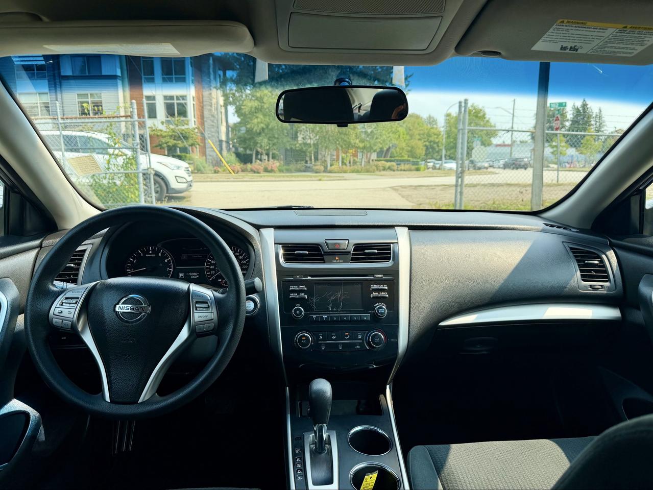 2015 Nissan Altima FINANCING AVAILABLE Photo10