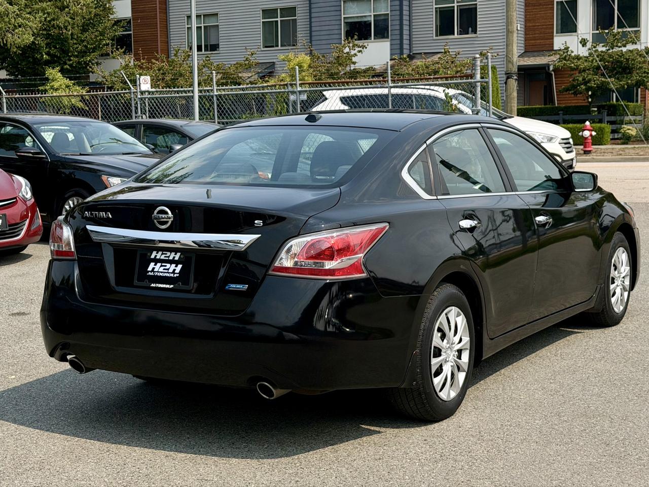 2015 Nissan Altima FINANCING AVAILABLE Photo5