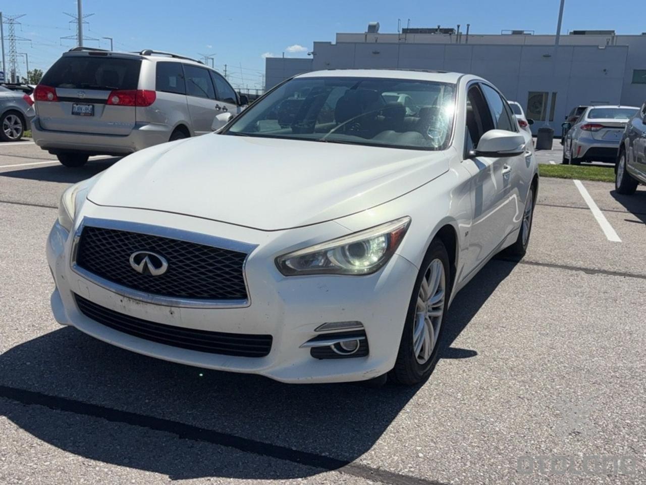 Used 2014 Infiniti Q50 ~AUTOMATIC, FULLY CERTIFIED WITH WARRANTY!!!!~ for sale in North York, ON