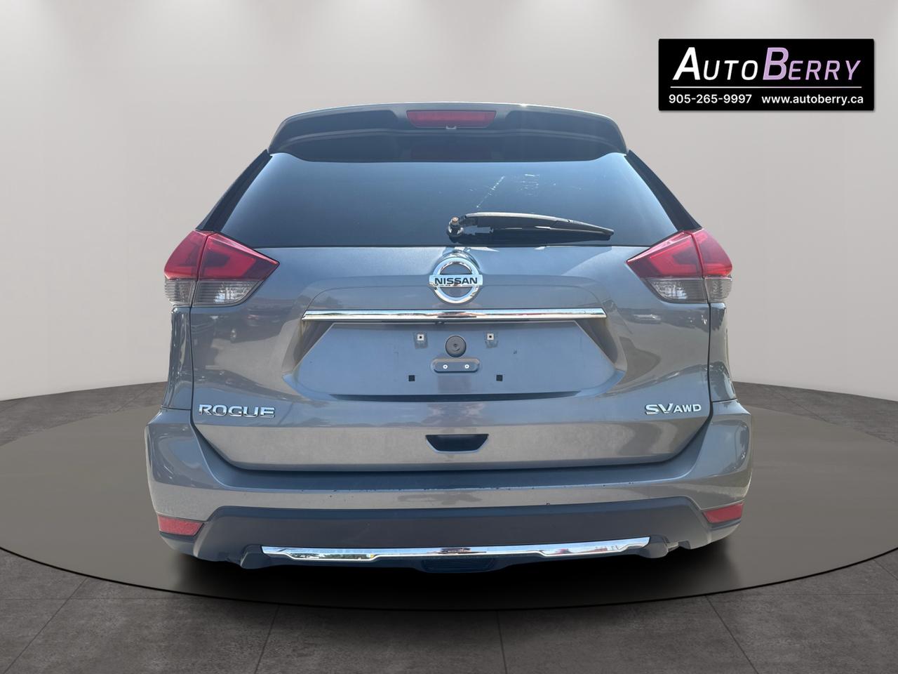 2018 Nissan Rogue AWD SV Photo