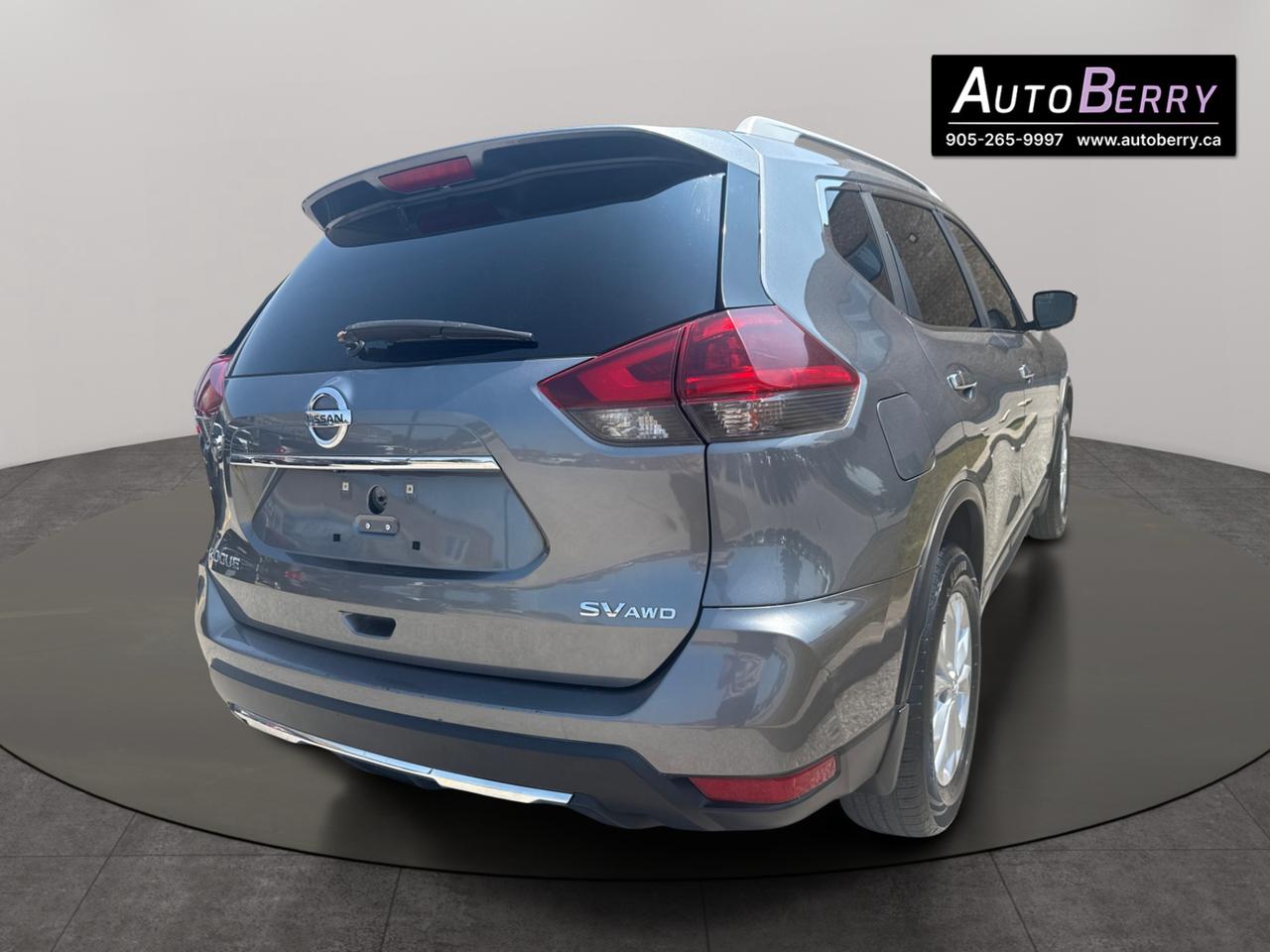 2018 Nissan Rogue AWD SV Photo