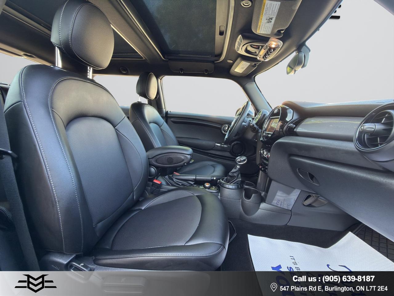 2016 MINI Cooper HB - 30,000KMS ONLY - LOW KMS - AUTOMATIC !!! Photo