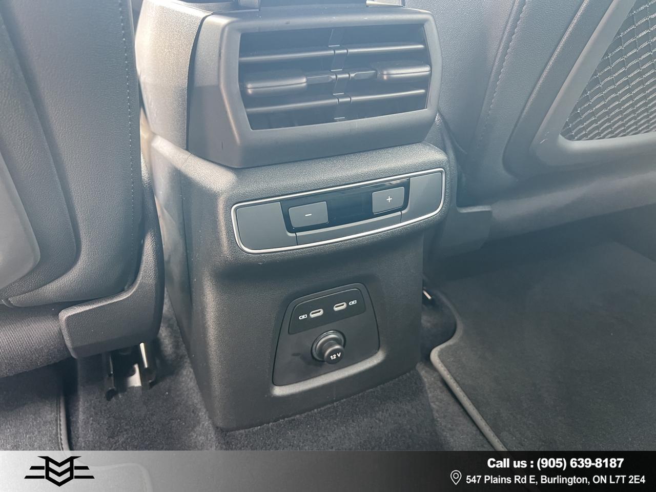 2023 Audi Q4 e-tron 50 QUATTRO - ONE OWNER CAR - NAVI !!! Photo