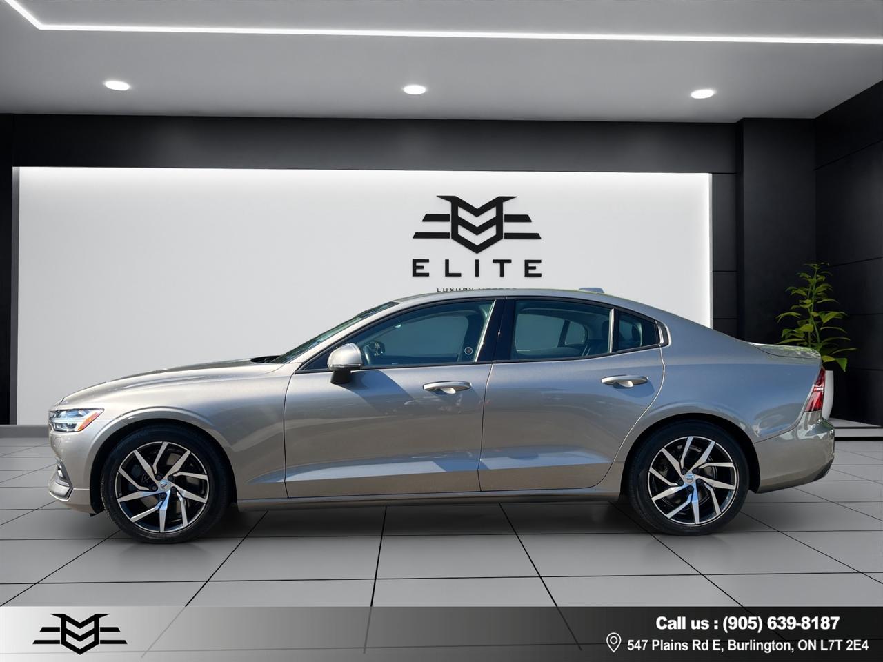 2019 Volvo S60 T6 AWD Momentum - Navigation - Leather !!! Photo