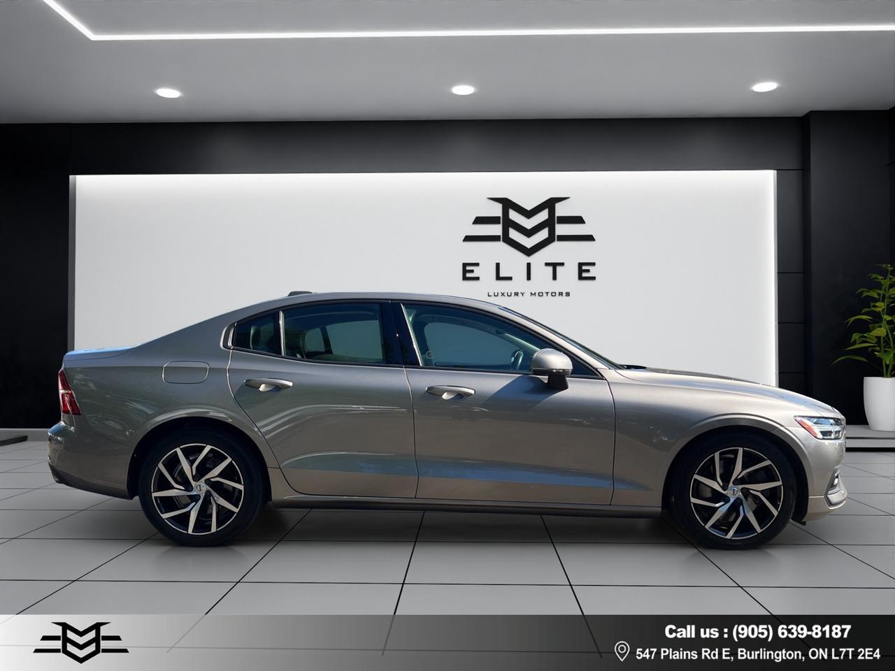 2019 Volvo S60 T6 AWD Momentum - Navigation - Leather !!! Photo