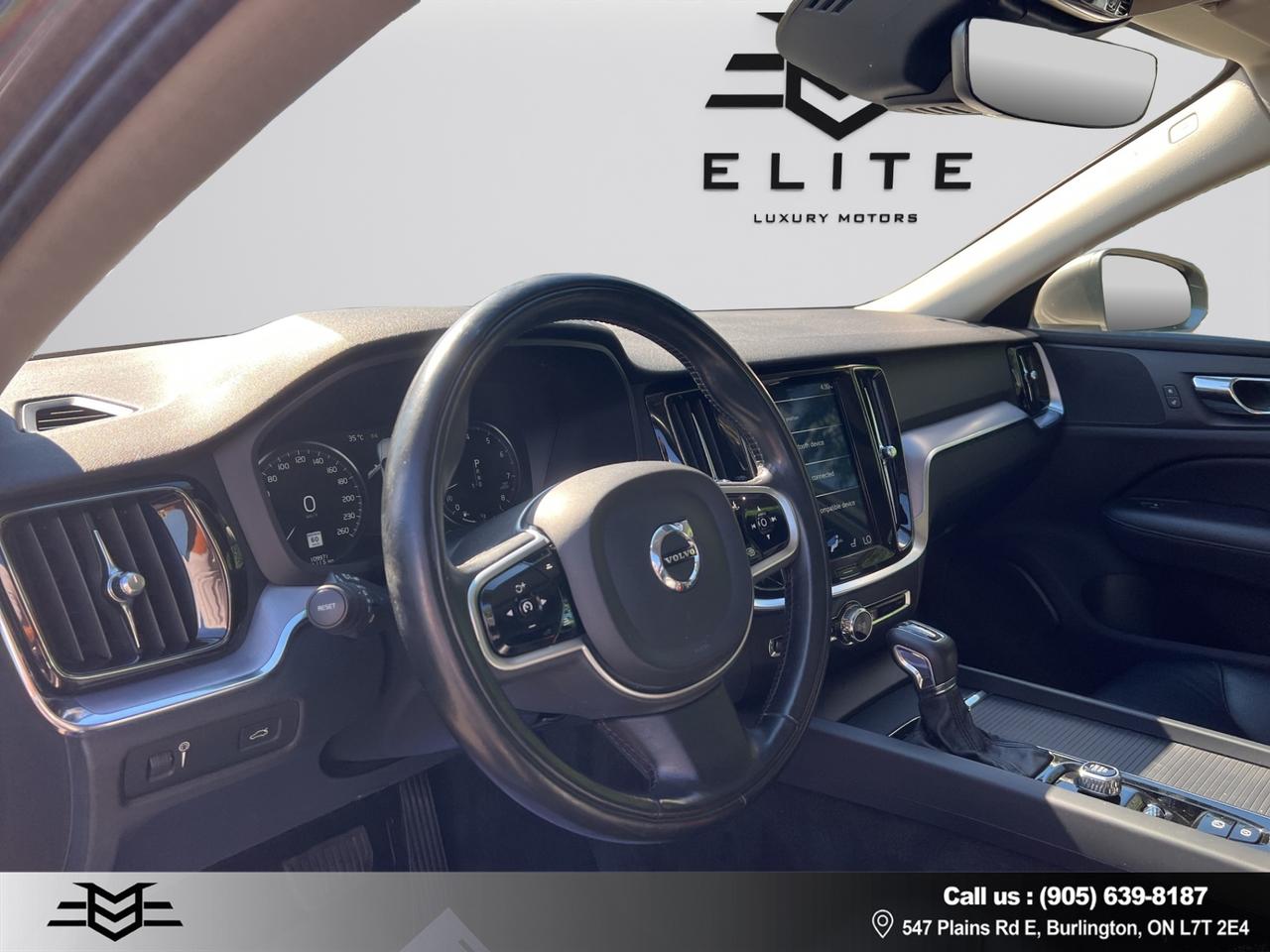 2019 Volvo S60 T6 AWD Momentum - Navigation - Leather !!! Photo