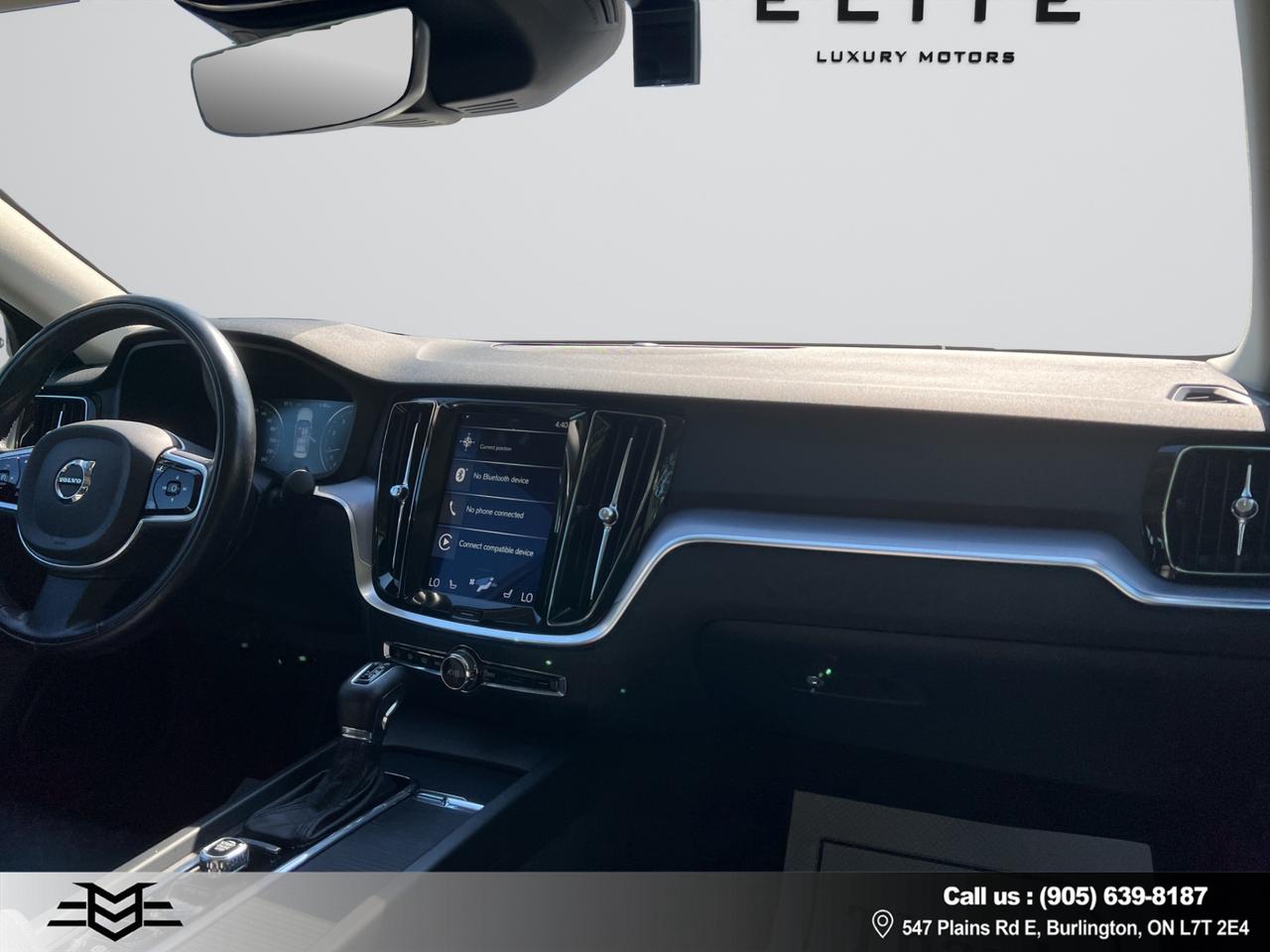 2019 Volvo S60 T6 AWD Momentum - Navigation - Leather !!! Photo