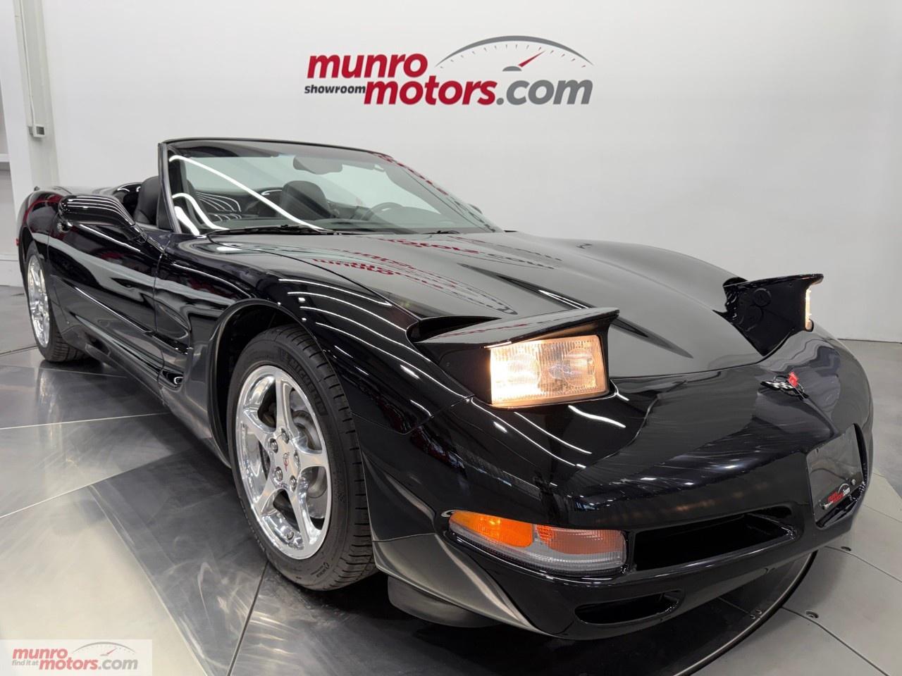 2004 Chevrolet Corvette 2dr Convertible Photo