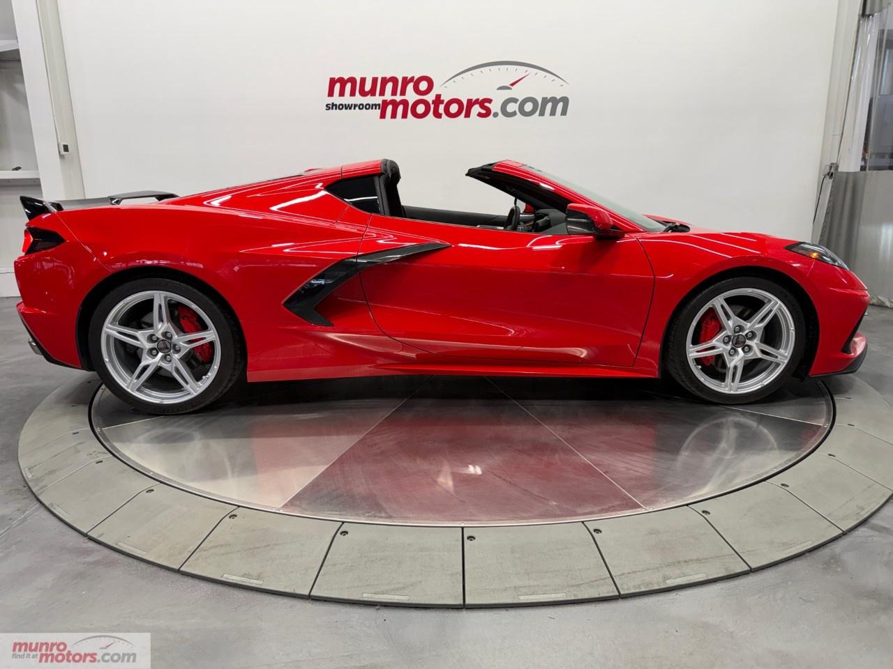 2020 Chevrolet Corvette StingRay Coupe 2LT Photo