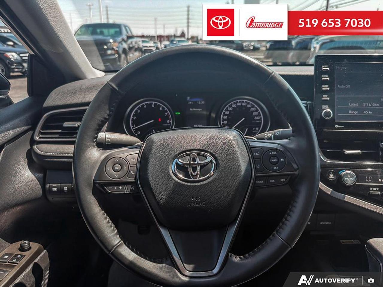 2024 Toyota Camry SE Photo