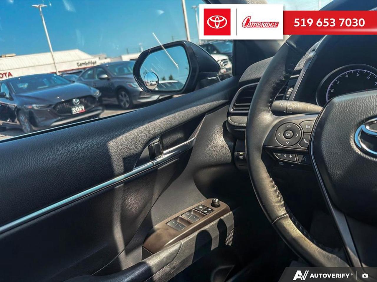 2024 Toyota Camry SE Photo