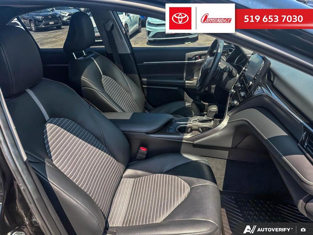 2024 Toyota Camry SE Photo