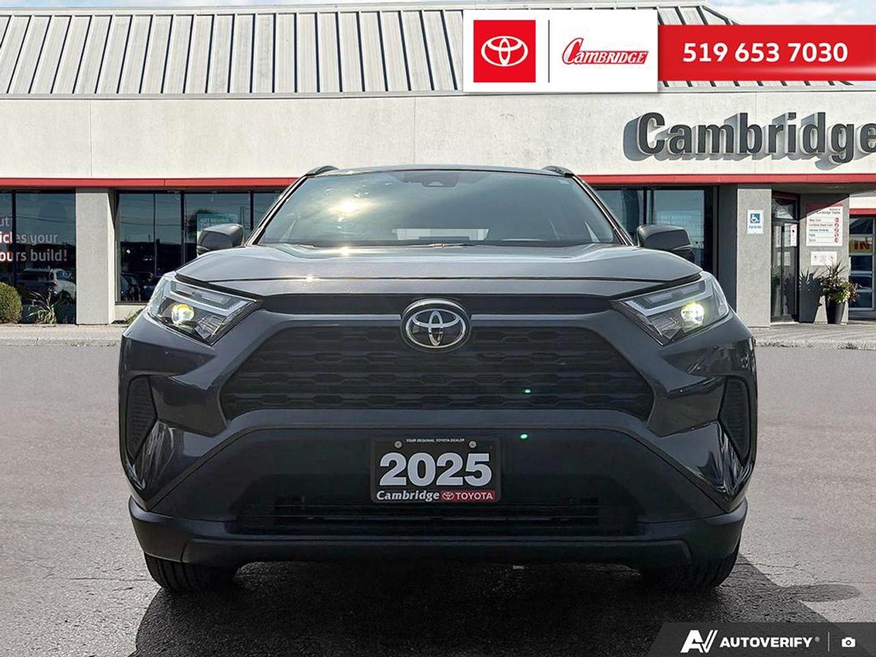 2025 Toyota RAV4 Hybrid XLE Photo
