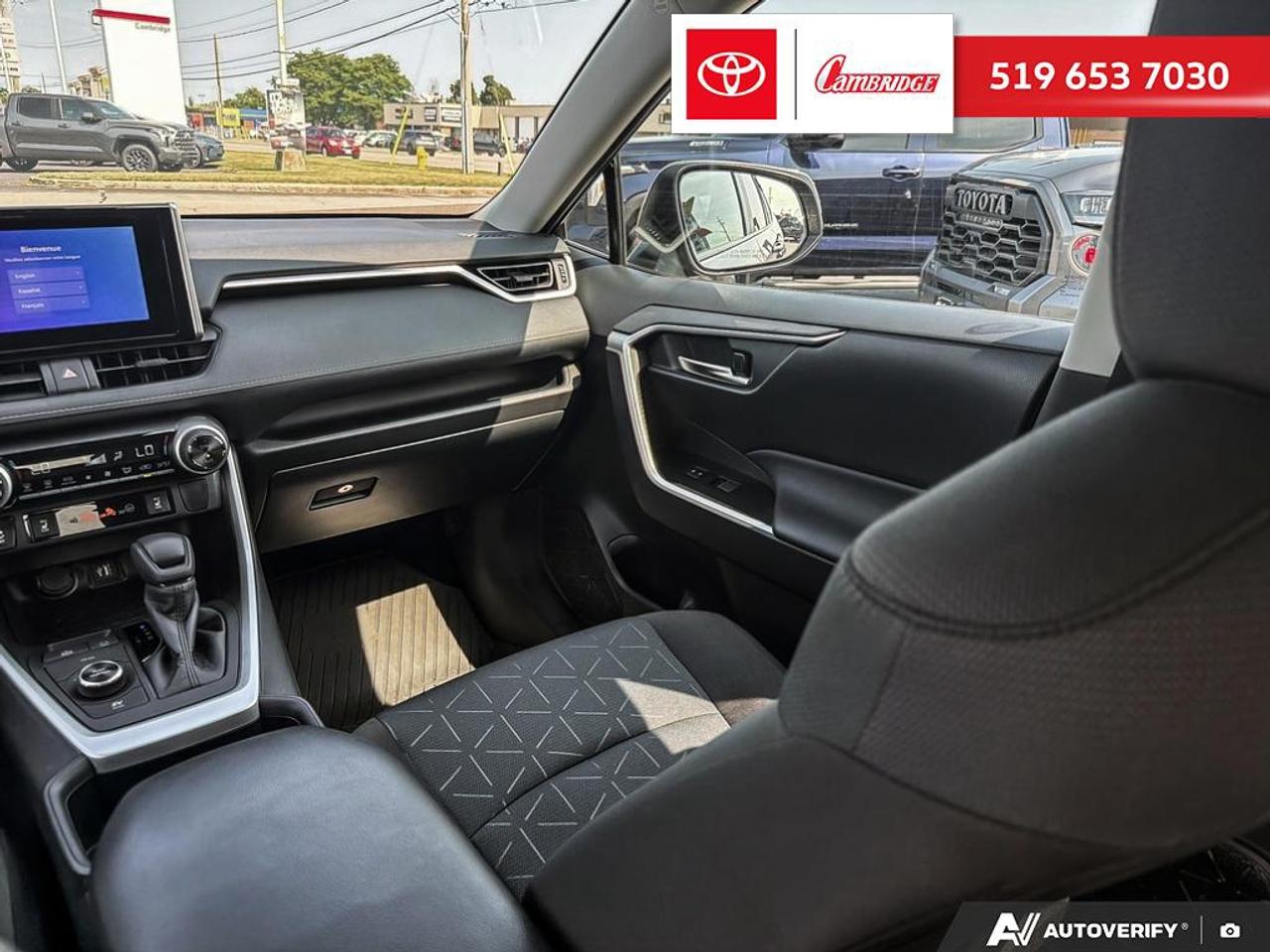 2025 Toyota RAV4 Hybrid XLE Photo