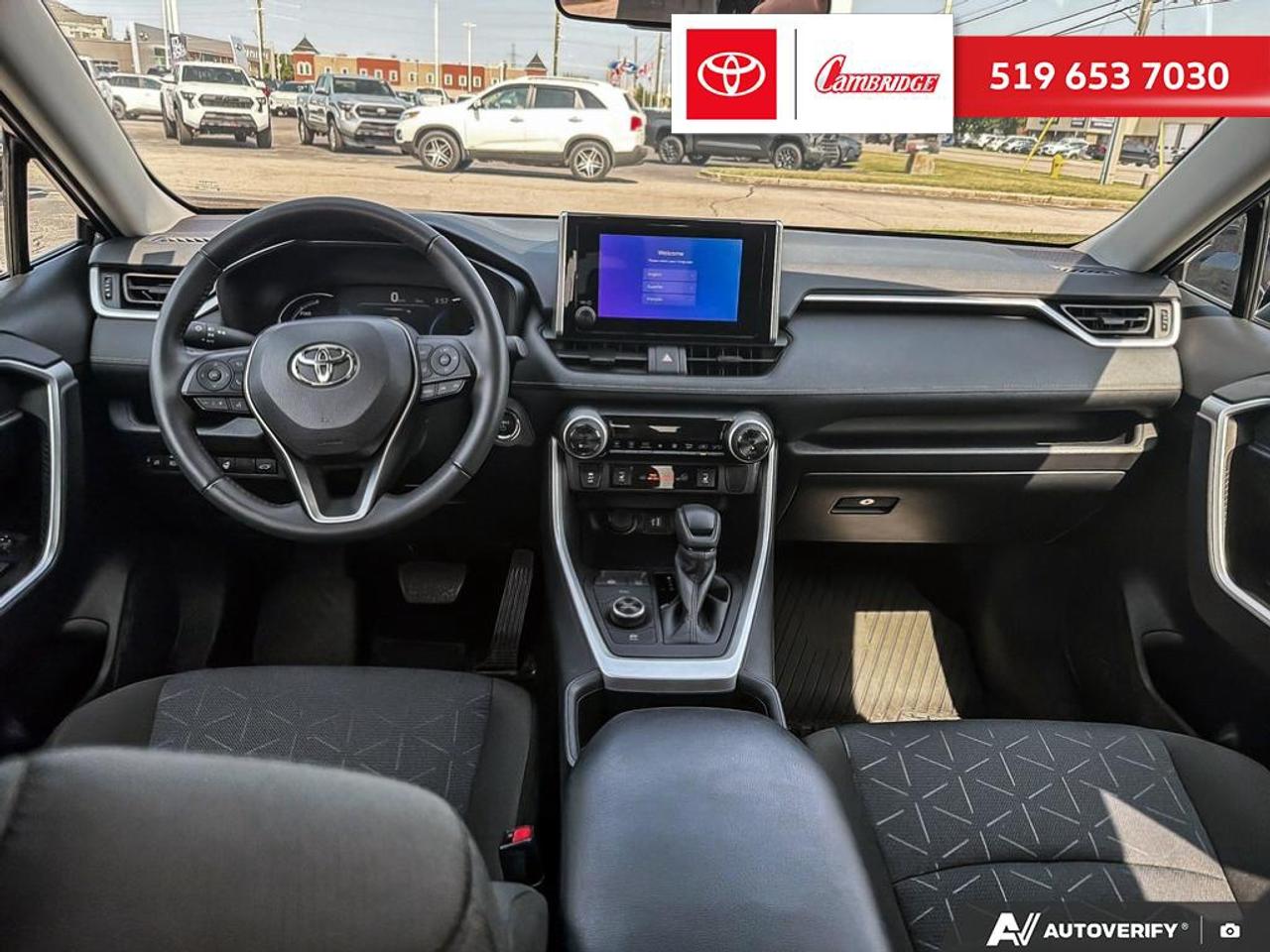 2025 Toyota RAV4 Hybrid XLE Photo