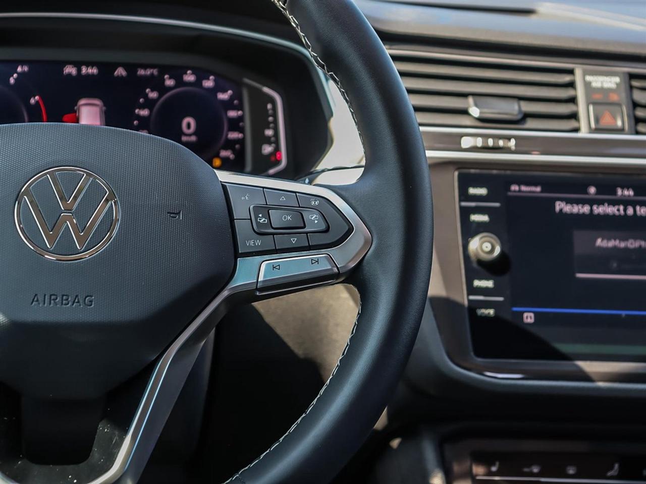 2024 Volkswagen Tiguan COMFORTLINE 4Motion Photo