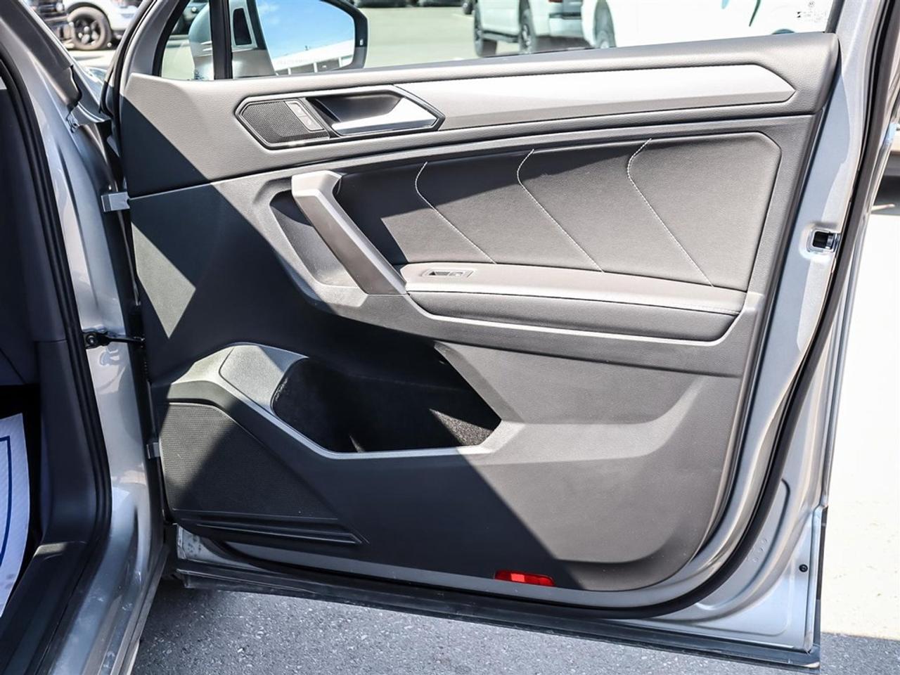 2024 Volkswagen Tiguan COMFORTLINE 4Motion Photo