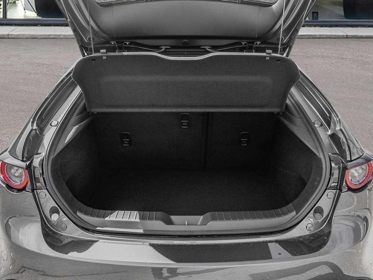 2026 Mazda MAZDA3 Sport GS Auto FWD Photo