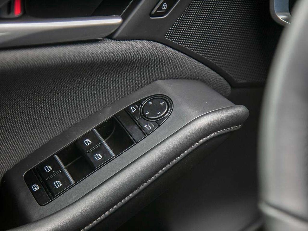 2026 Mazda MAZDA3 Sport GS Auto FWD Photo