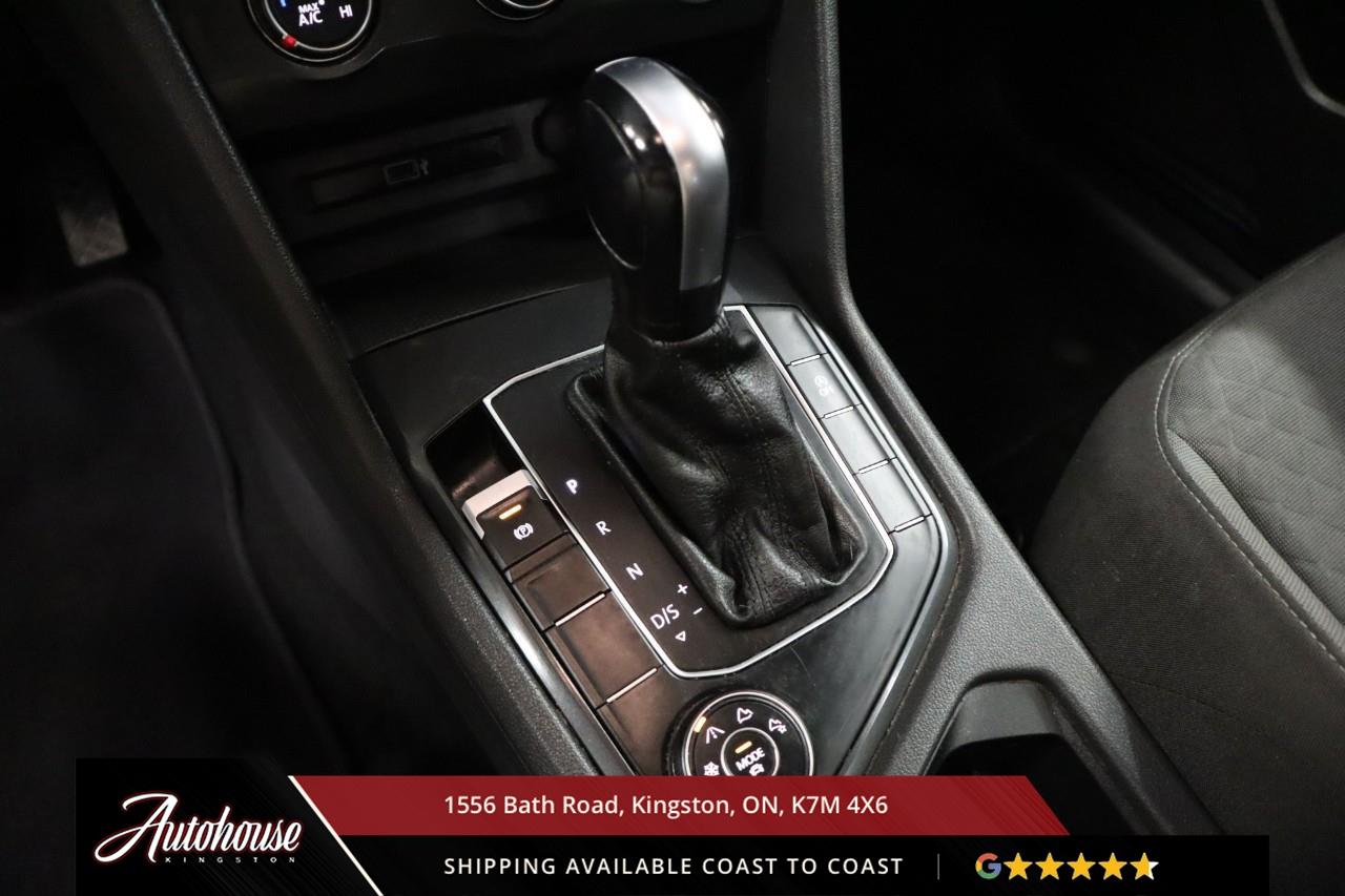 2019 Volkswagen Tiguan Trendline REARVIEW CAMERA - ALL WHEEL DRIVE Photo