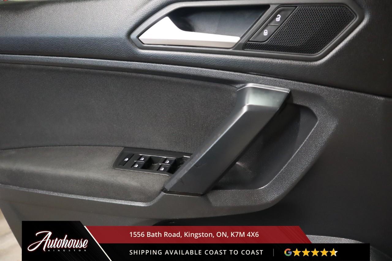 2019 Volkswagen Tiguan Trendline REARVIEW CAMERA - ALL WHEEL DRIVE Photo
