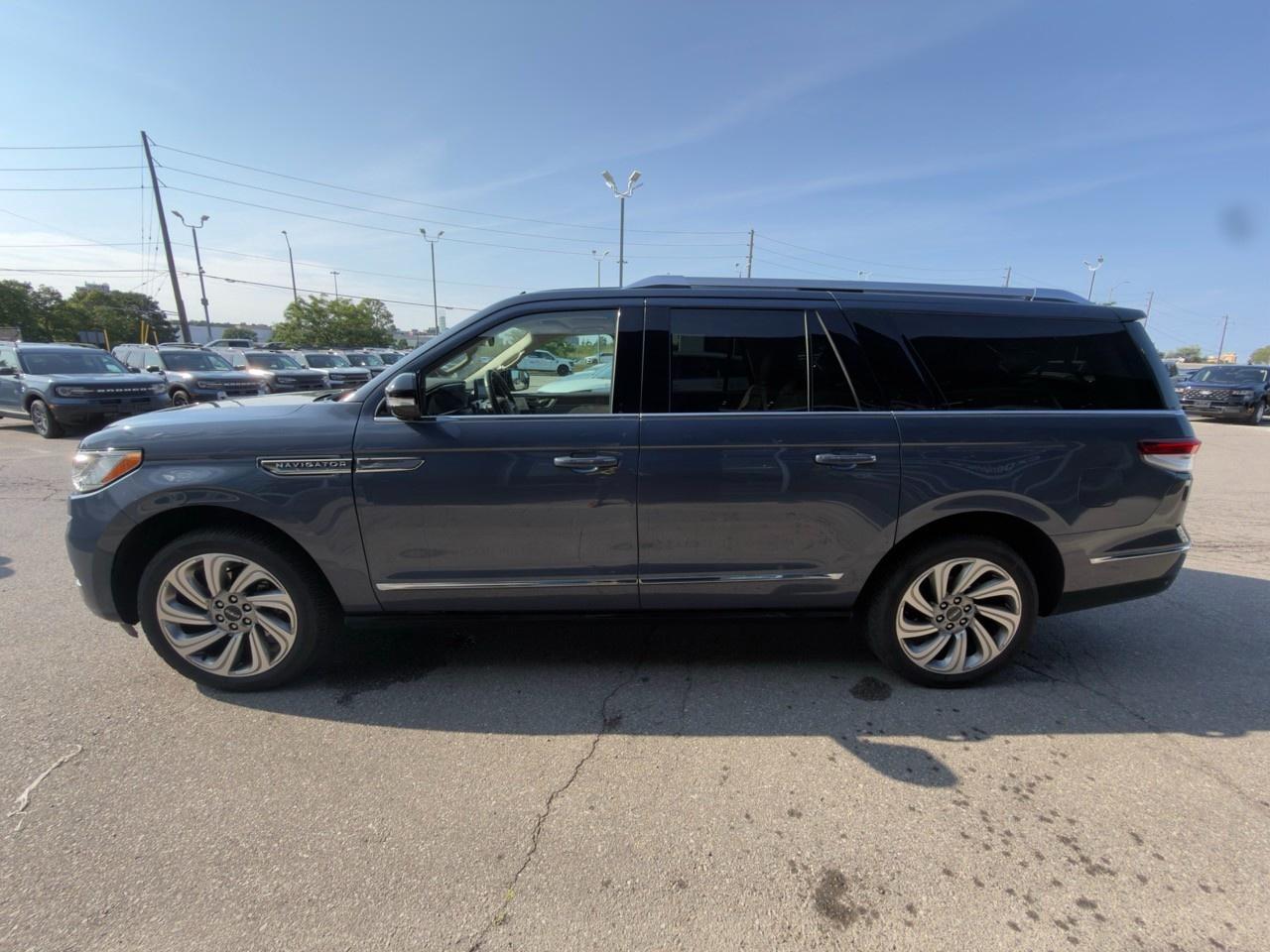 2022 Lincoln Navigator L Reserve 201A|HEAVY DUTY TOW|PANO|HEAT/VENT SEAT|MASSAGE SE Photo