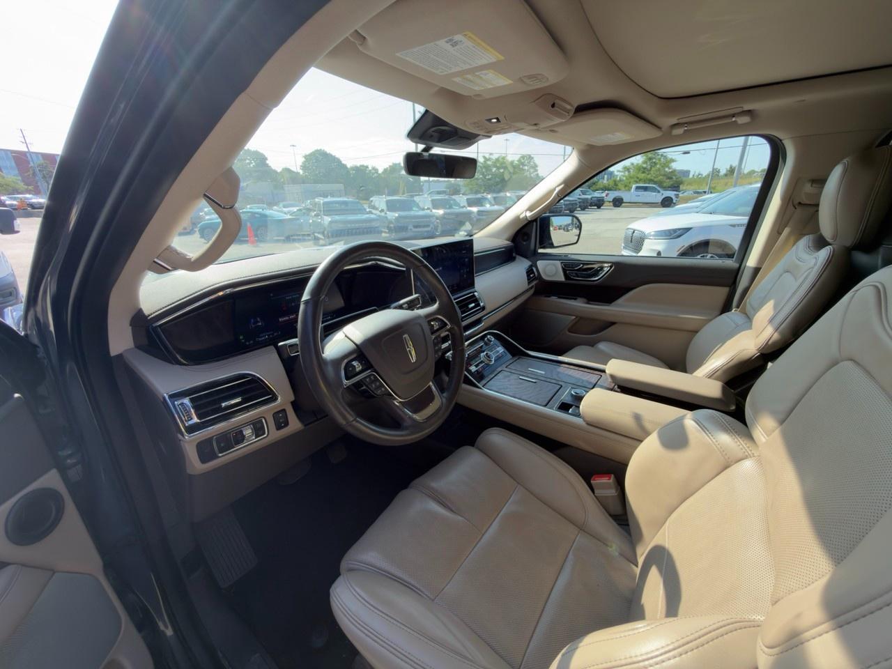 2022 Lincoln Navigator L Reserve 201A|HEAVY DUTY TOW|PANO|HEAT/VENT SEAT|MASSAGE SE Photo