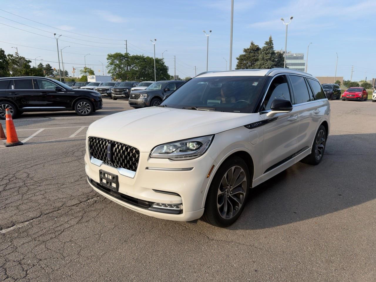 2021 Lincoln Aviator Grand Touring 302A LUX|HYBRID!|494HP/630TQ|TOW|DYNAMIC HANDLE|CO Photo