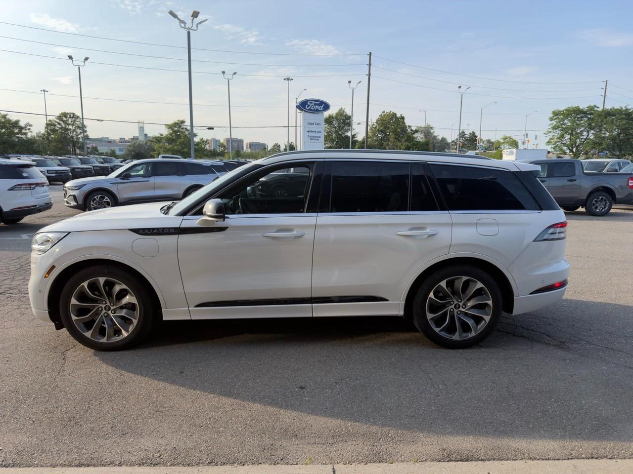 2021 Lincoln Aviator Grand Touring 302A LUX|HYBRID!|494HP/630TQ|TOW|DYNAMIC HANDLE|CO Photo