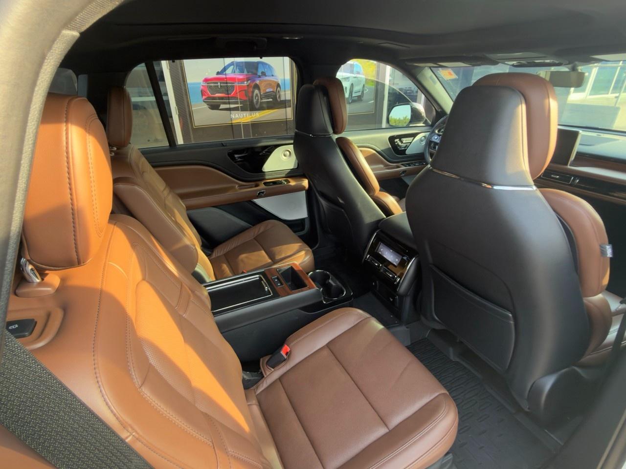 2021 Lincoln Aviator Grand Touring 302A LUX|HYBRID!|494HP/630TQ|TOW|DYNAMIC HANDLE|CO Photo