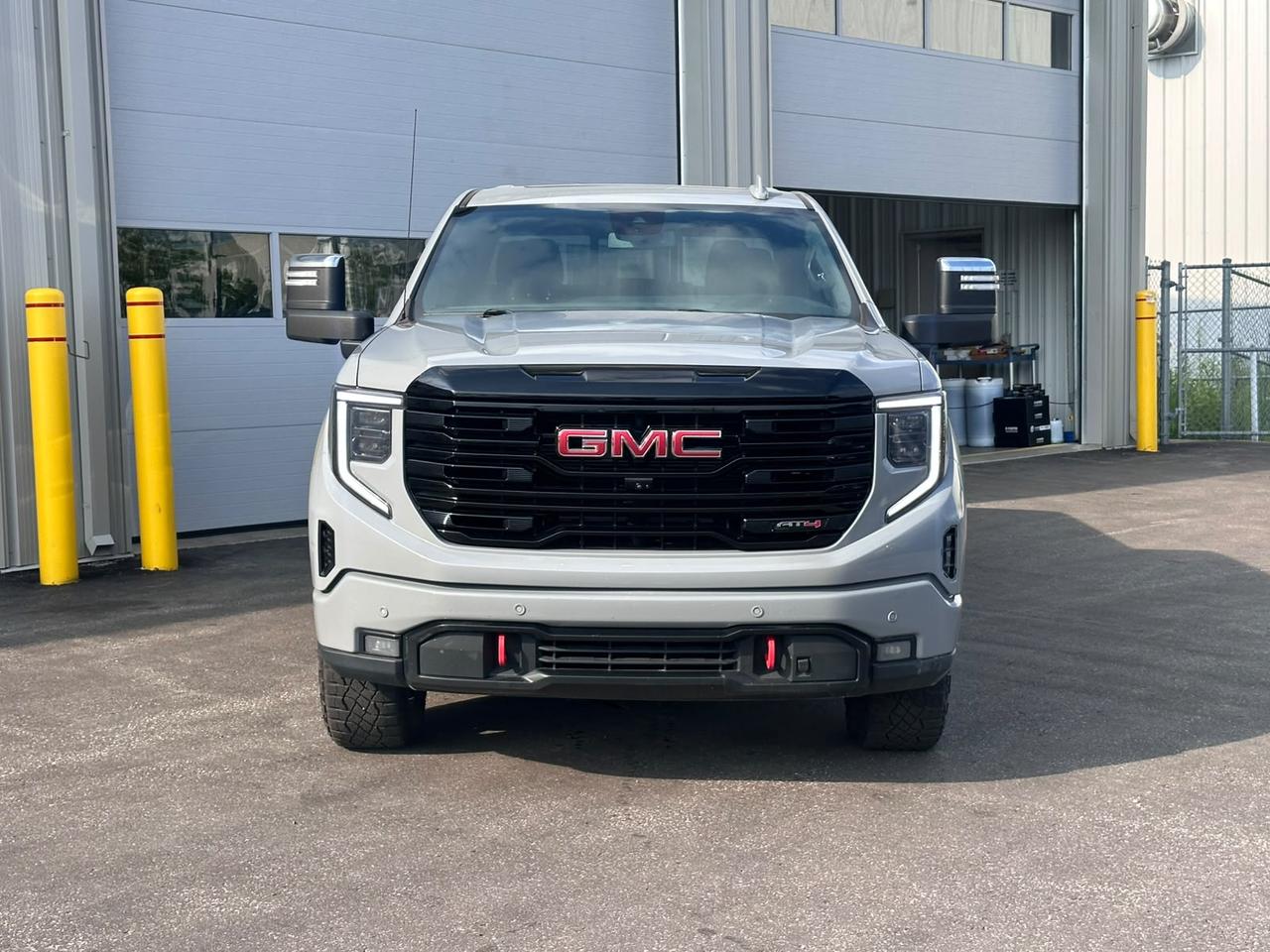 2024 GMC Sierra 1500 AT4 CREW CAB - 3.0DIESEL|SUNROOF|LANEKEEP|BSM Photo