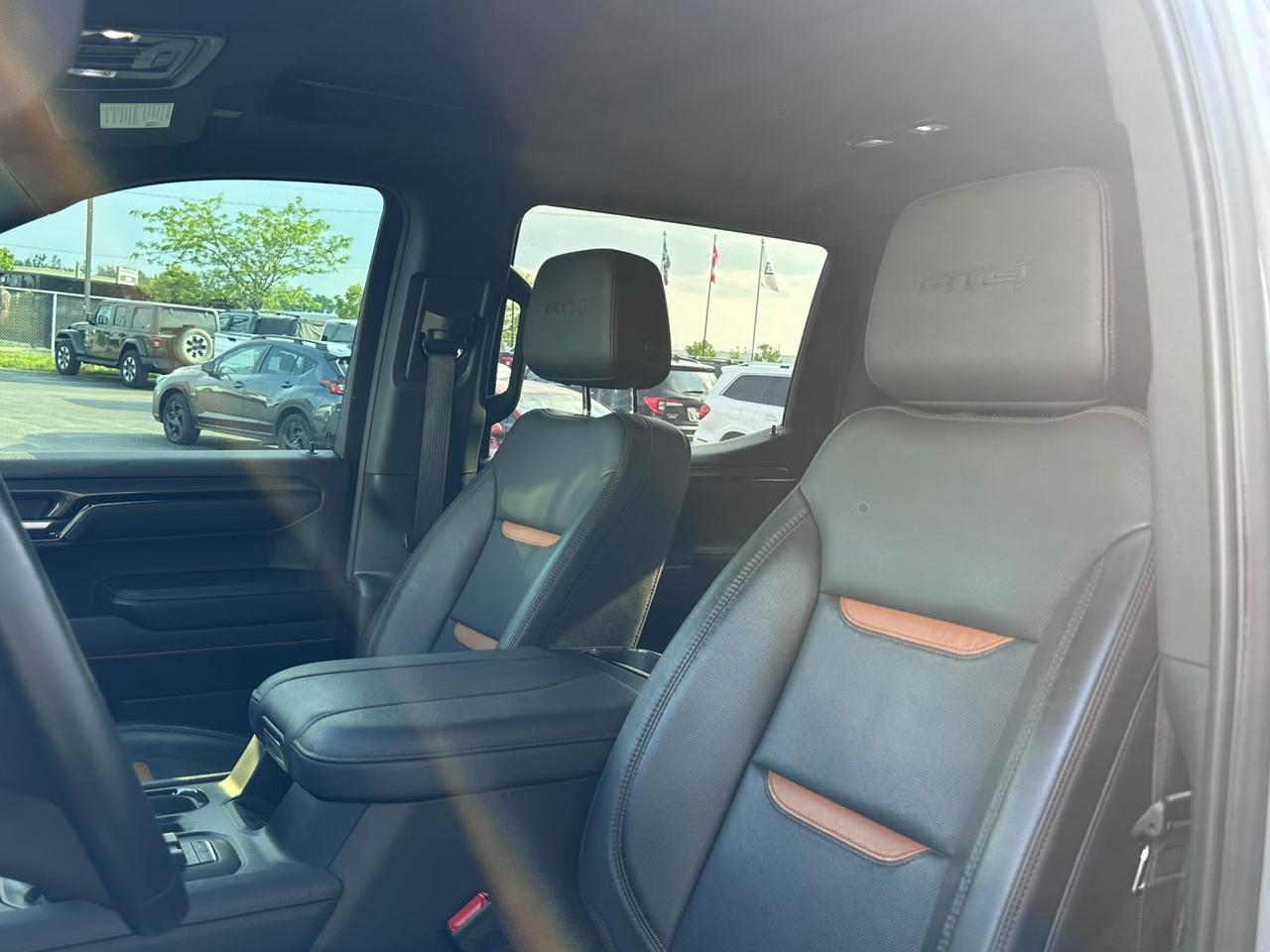 2024 GMC Sierra 1500 AT4 CREW CAB - 3.0DIESEL|SUNROOF|LANEKEEP|BSM Photo