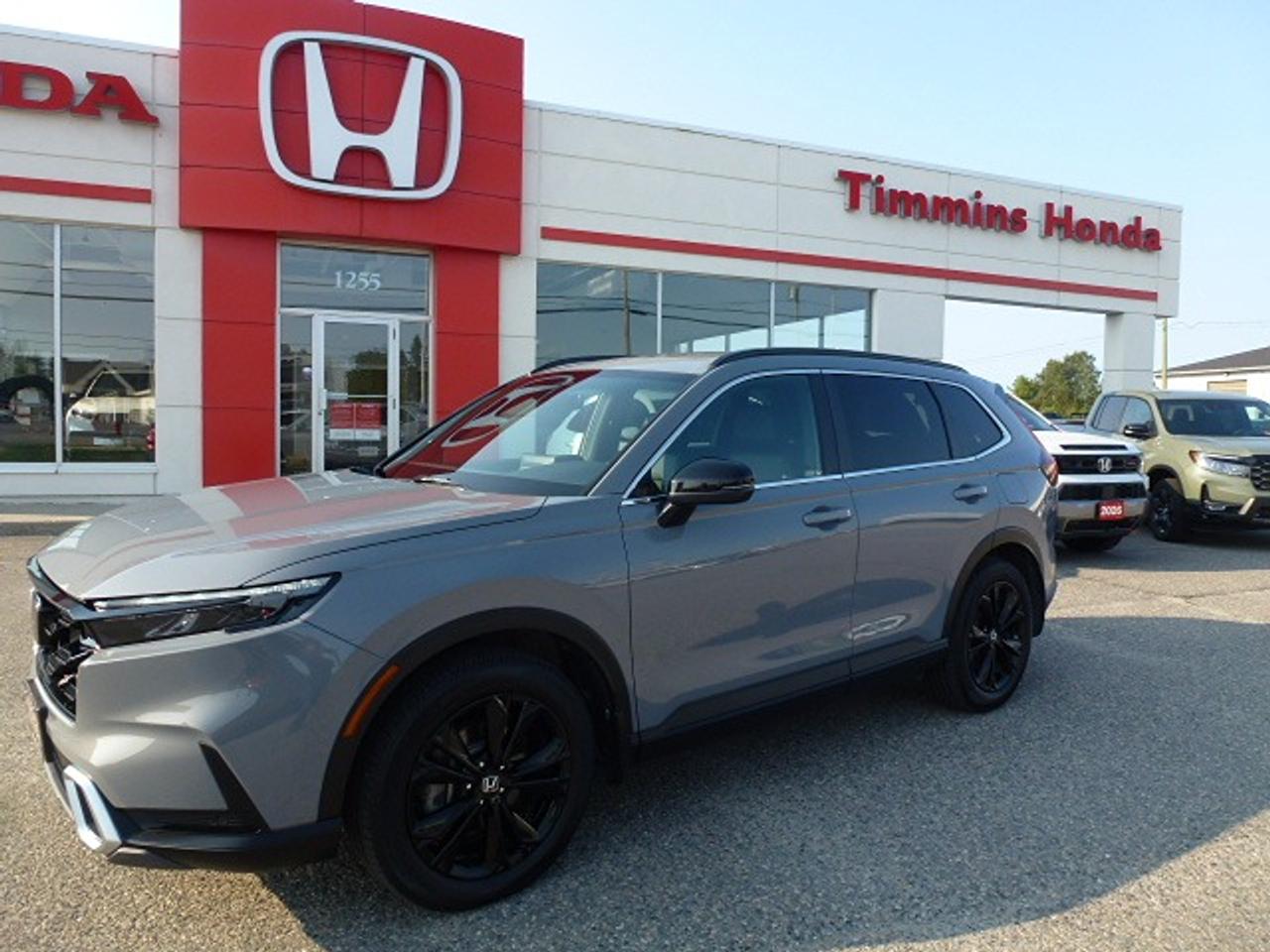 Used 2025 Honda CR-V Hybrid Touring for sale in Timmins, ON