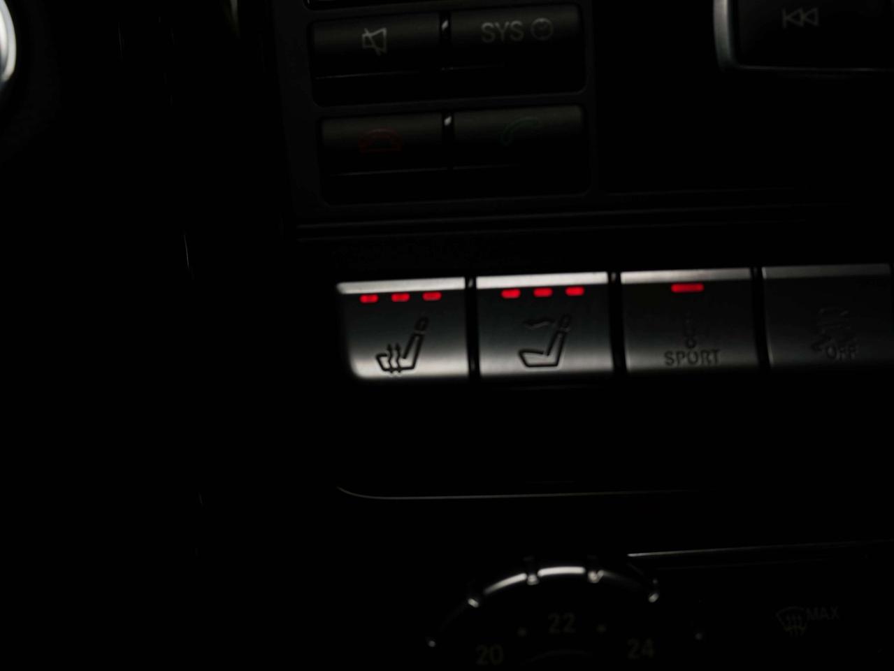 2013 Mercedes-Benz SLK 350 | AMG | CONVERTIBLE | SUNROOF Photo