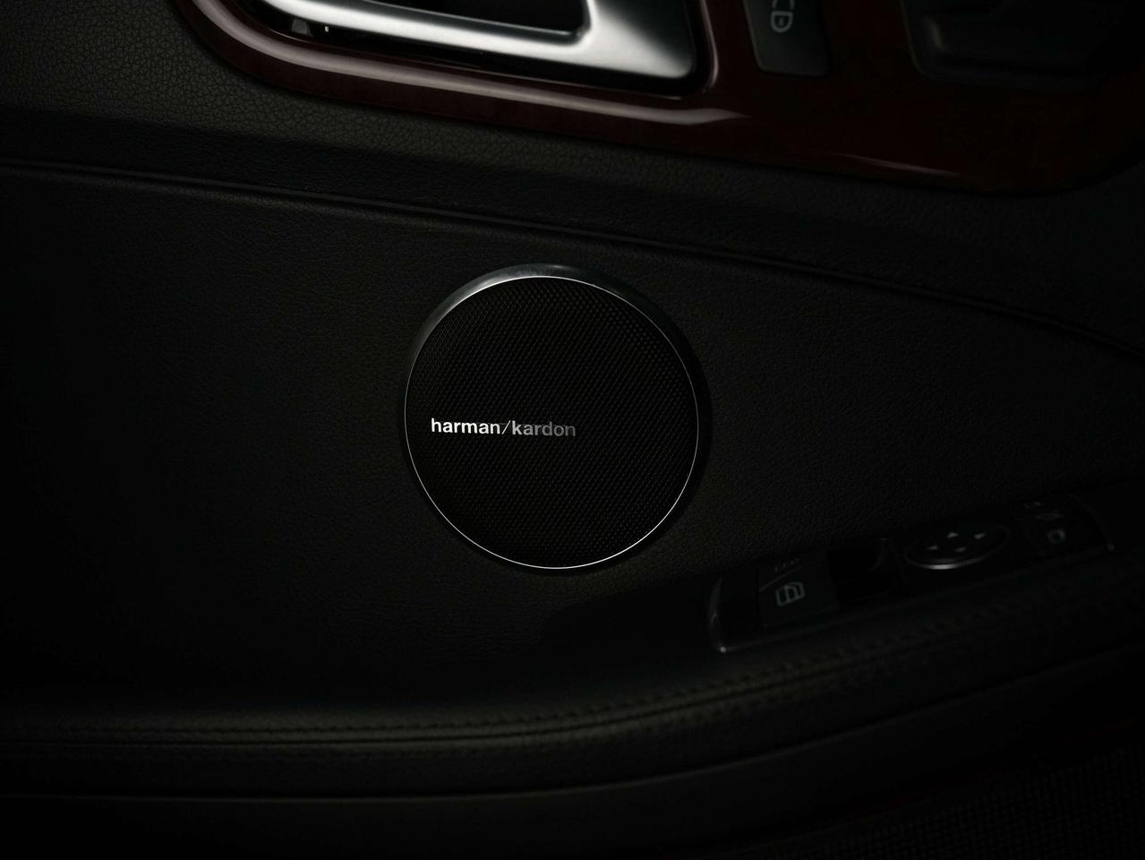 2013 Mercedes-Benz SLK 350 | AMG | CONVERTIBLE | SUNROOF Photo