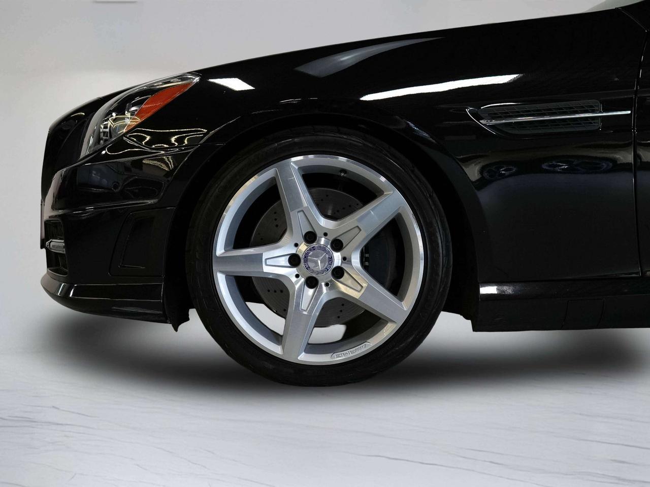 2013 Mercedes-Benz SLK 350 | AMG | CONVERTIBLE | SUNROOF Photo