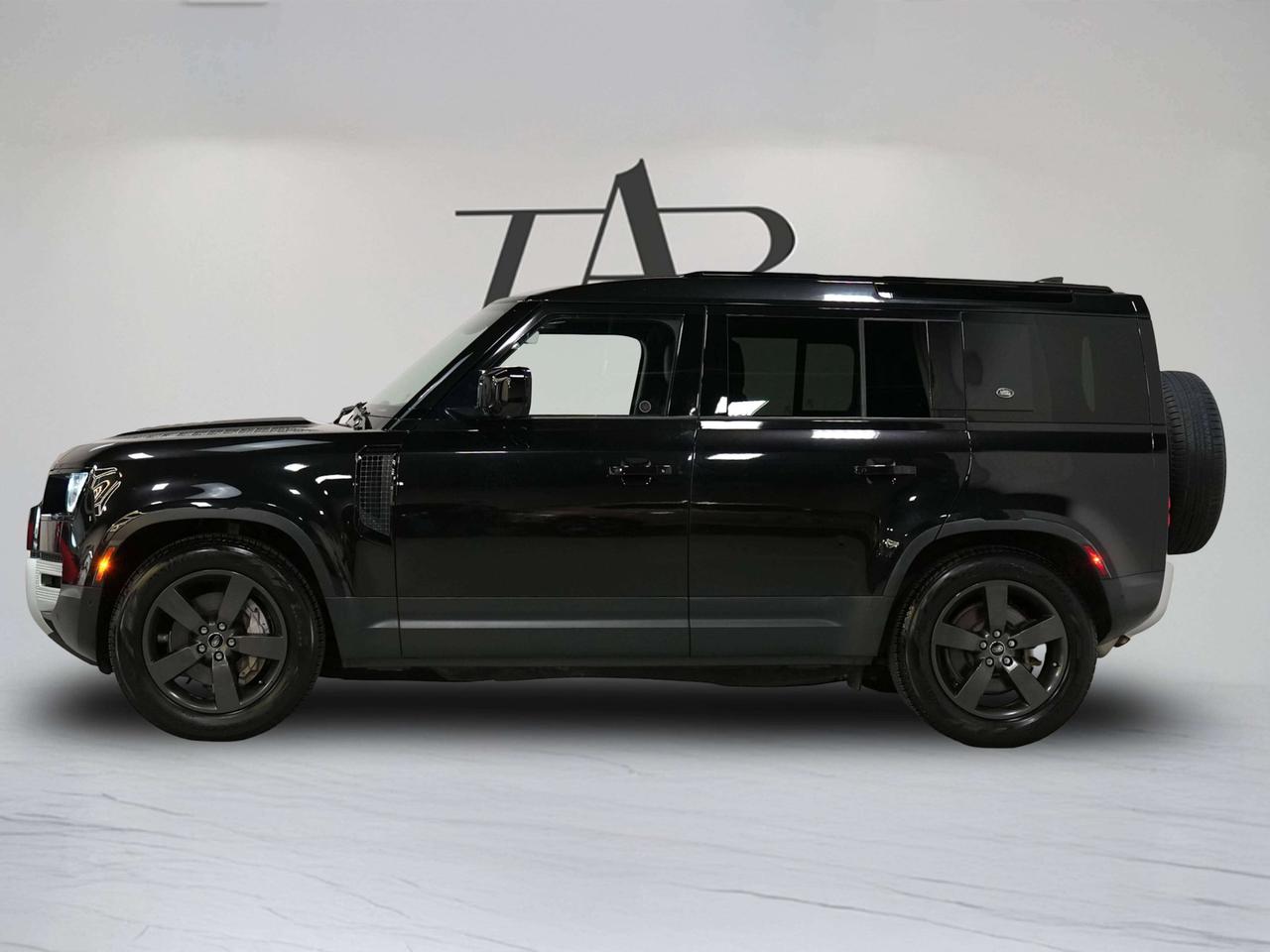 2023 Land Rover Defender SE | P400 | 110 | PANO | 20 IN Photo