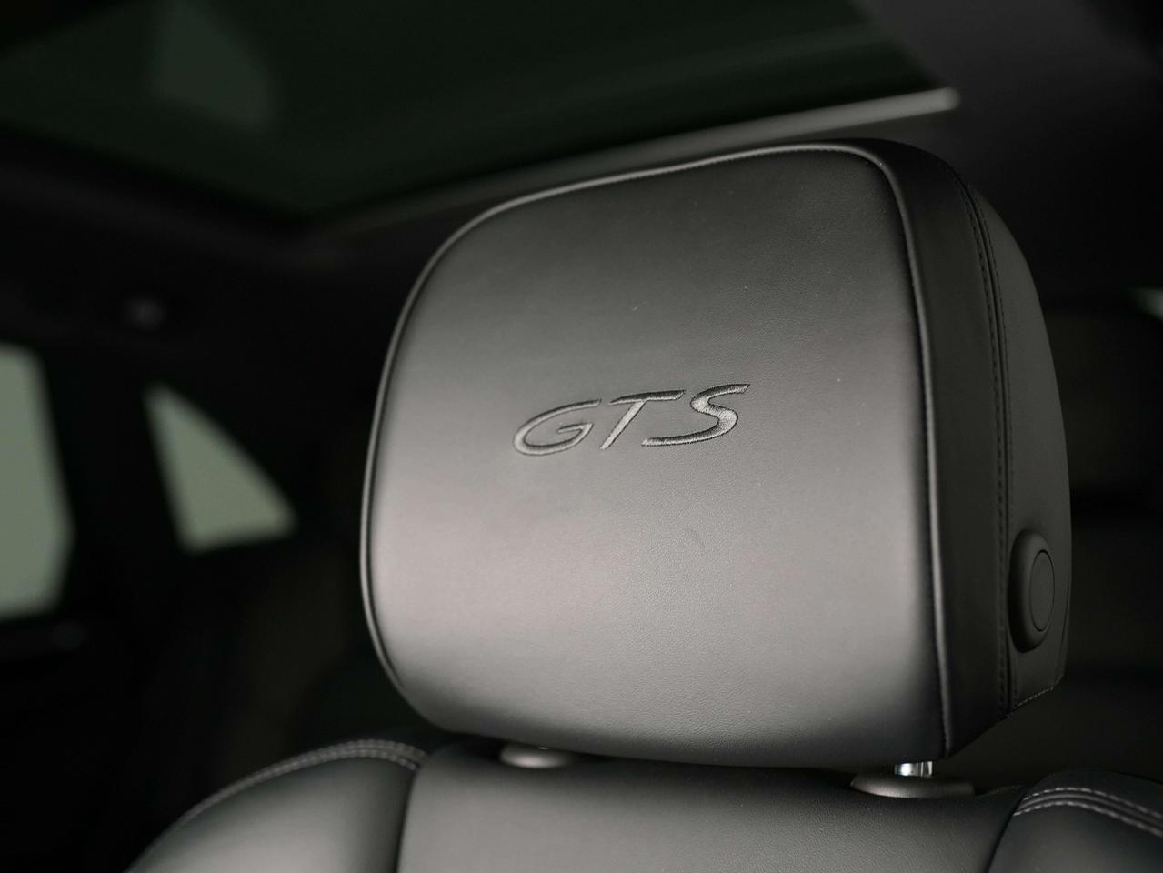 2021 Porsche Macan GTS | PREMIUM PKG | 20 IN Photo