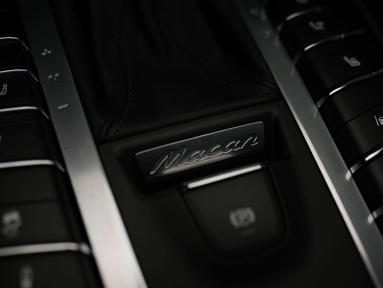 2021 Porsche Macan GTS | PREMIUM PKG | 20 IN Photo