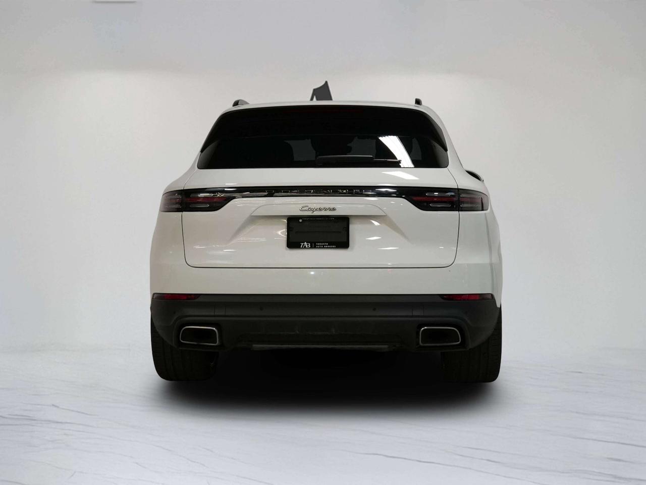 2023 Porsche Cayenne E-HYBRID | PREMIUM PLUS PKG | 21 IN Photo