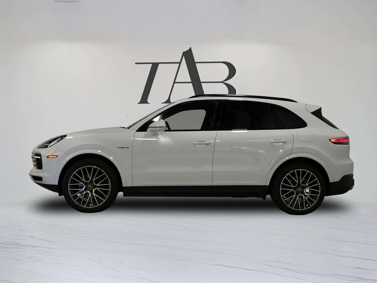 2023 Porsche Cayenne E-HYBRID | PREMIUM PKG | 21 IN Photo