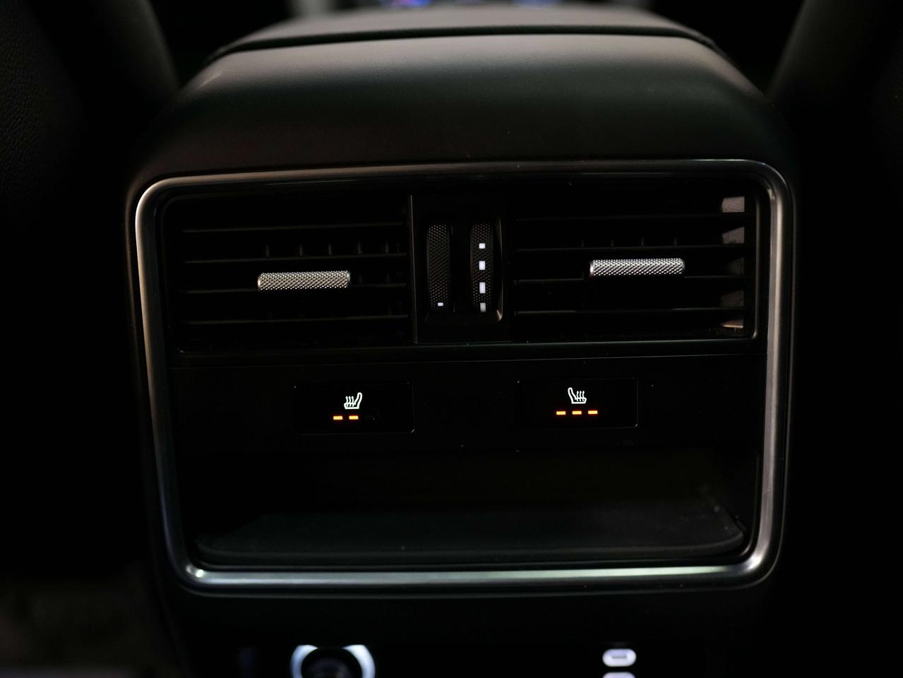 2023 Porsche Cayenne E-HYBRID | PREMIUM PKG | 21 IN Photo