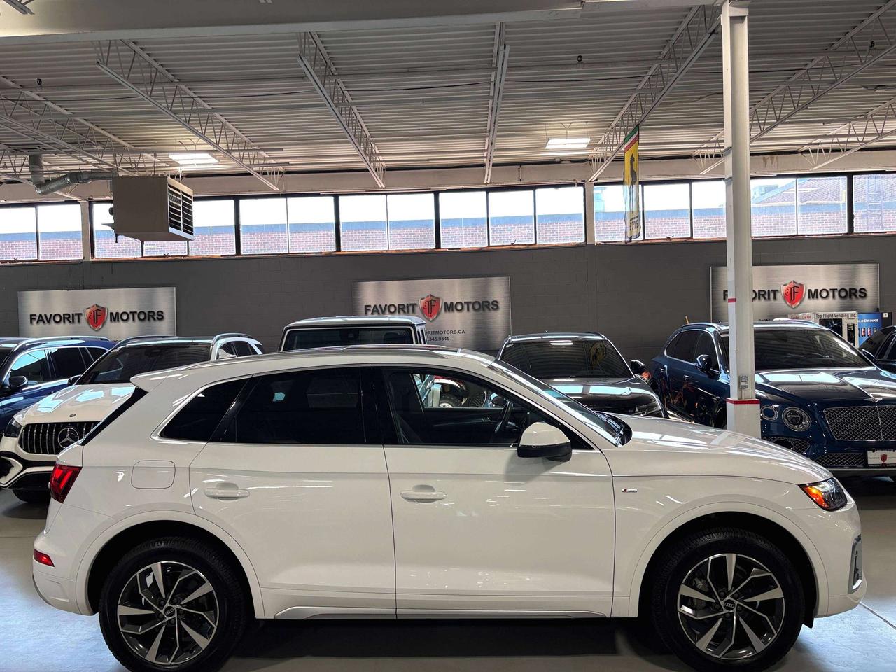 2021 Audi Q5 Progressiv|S-LINE|QUATTRO|CLUSTERNAV|PANO|LEATHER| Photo2