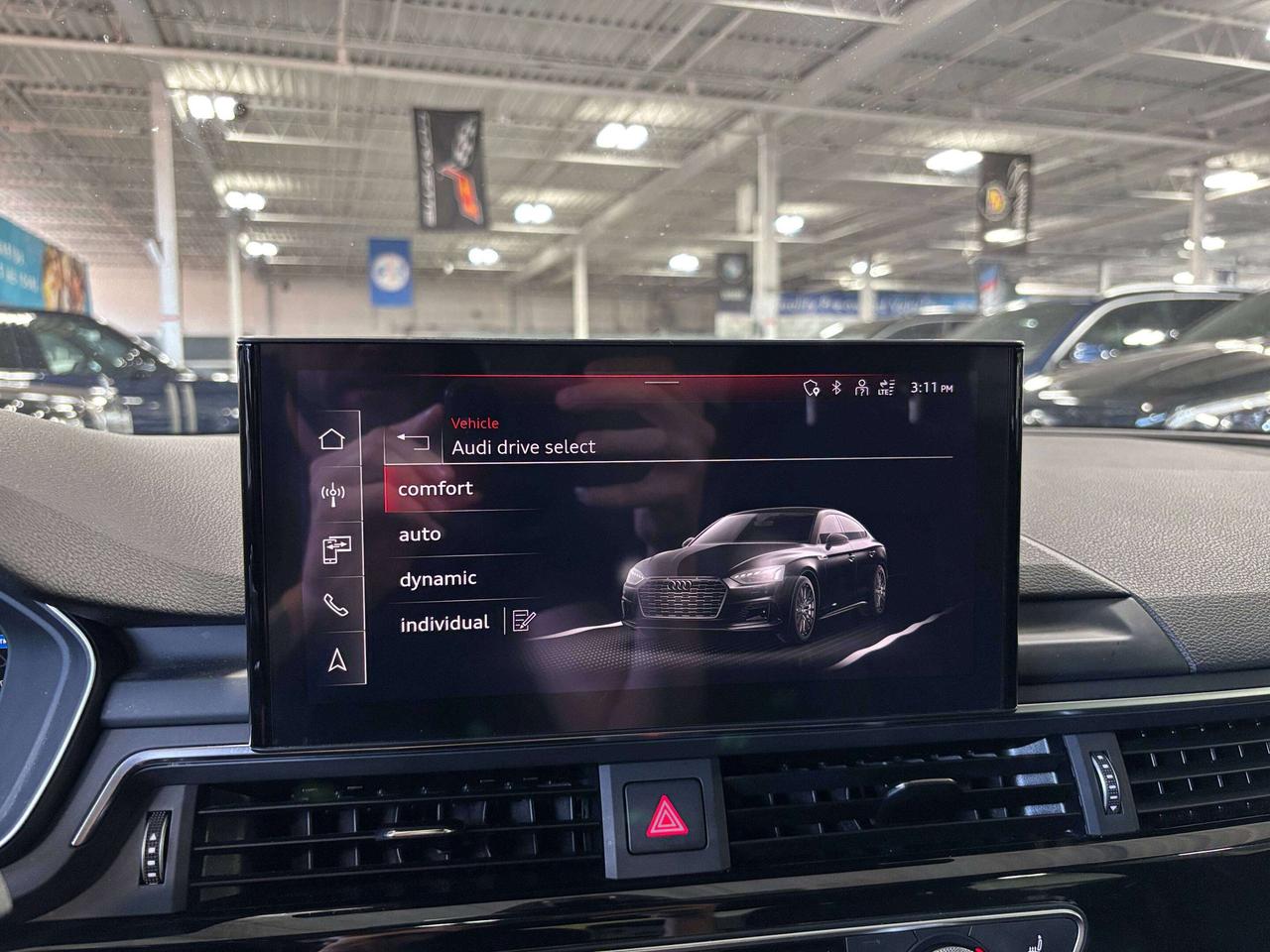 2021 Audi A5 Sportback Progressiv|S-LINE|QUATTRO|CLUSTERNAV|LEATHER|ROOF| Photo