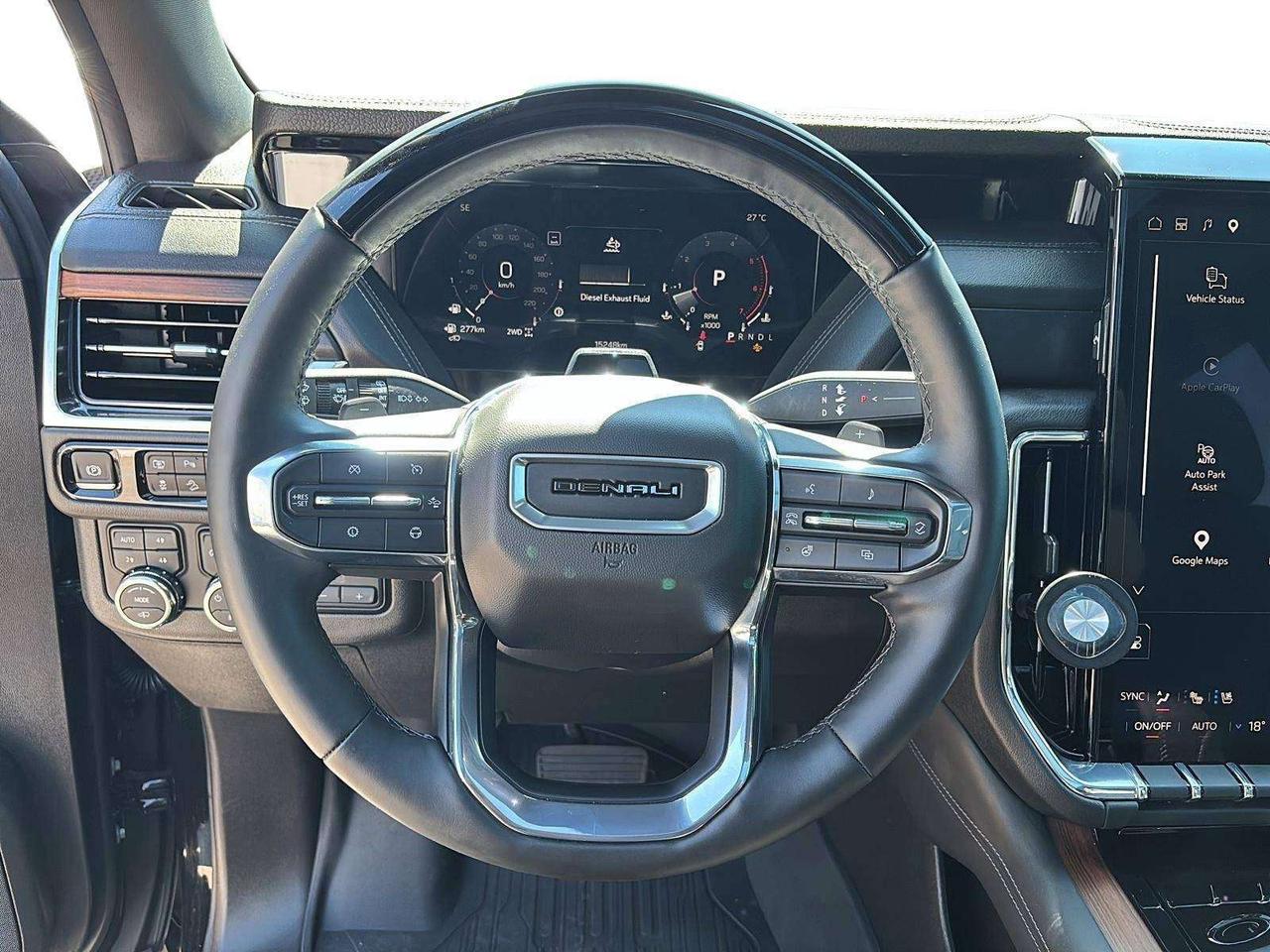 2025 GMC Yukon Denali Photo