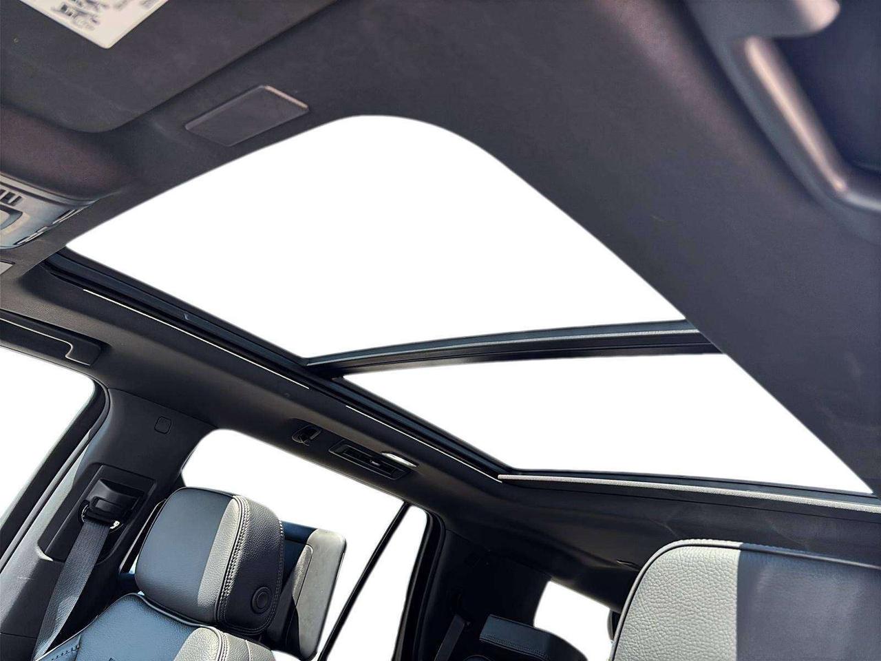 2025 GMC Yukon Denali Photo