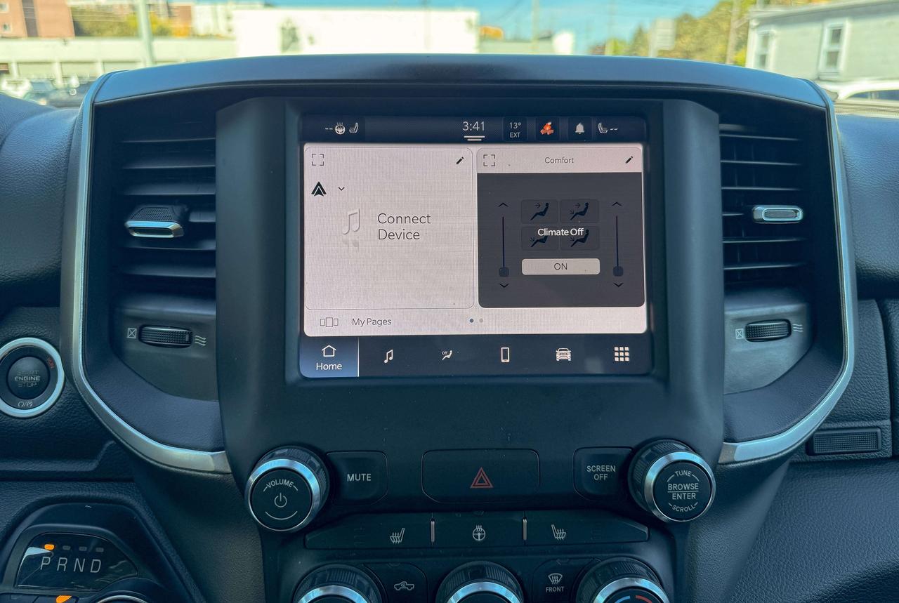 2022 RAM 1500 Big Horn | BLUETOOTH | ALPINE AUDIO | REMOTE START Photo